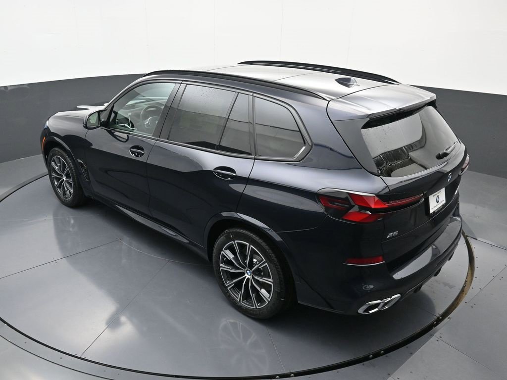 New 2026 BMW X5 M60i image 44