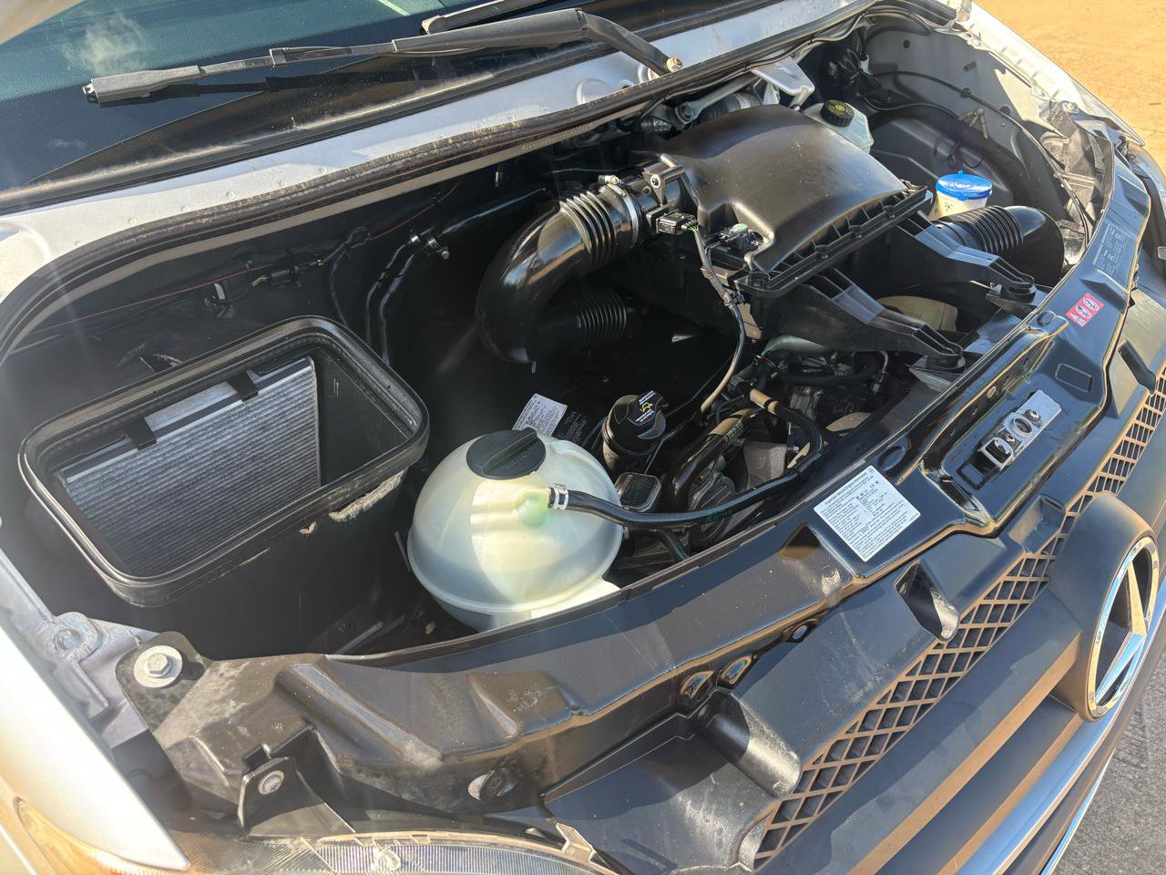 Used 2007 Dodge Sprinter 2500 w/ Cooling Group RWD image 29