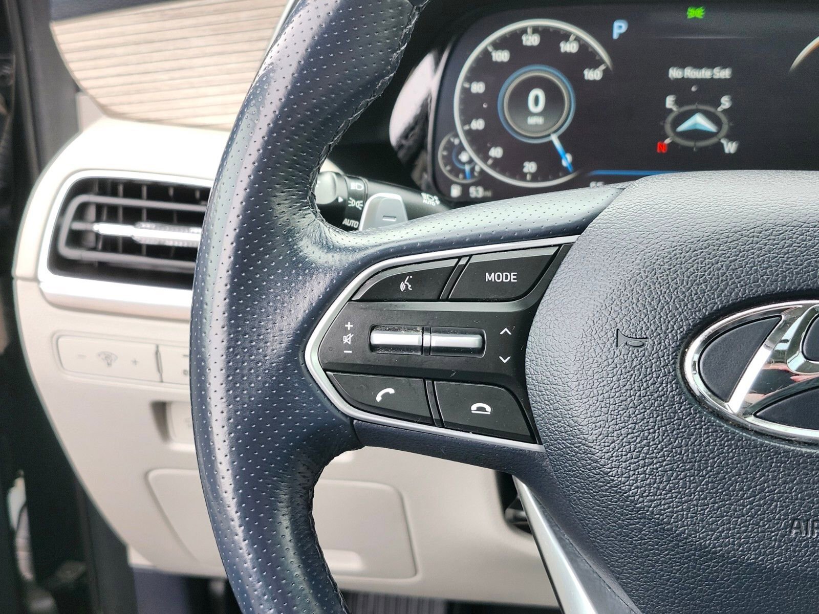 Used 2021 Hyundai Palisade Calligraphy image 31