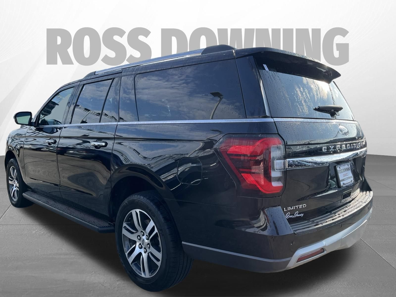 Used 2024 Ford Expedition Max Limited RWD image 6