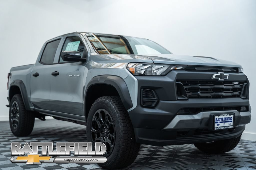 New 2026 Chevrolet Colorado Trail Boss AWD/4WD image 1