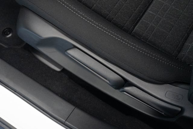 New 2027 Honda HR-V LX image 4