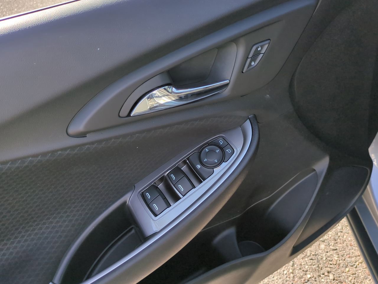 Used 2024 Chevrolet Malibu LT image 22