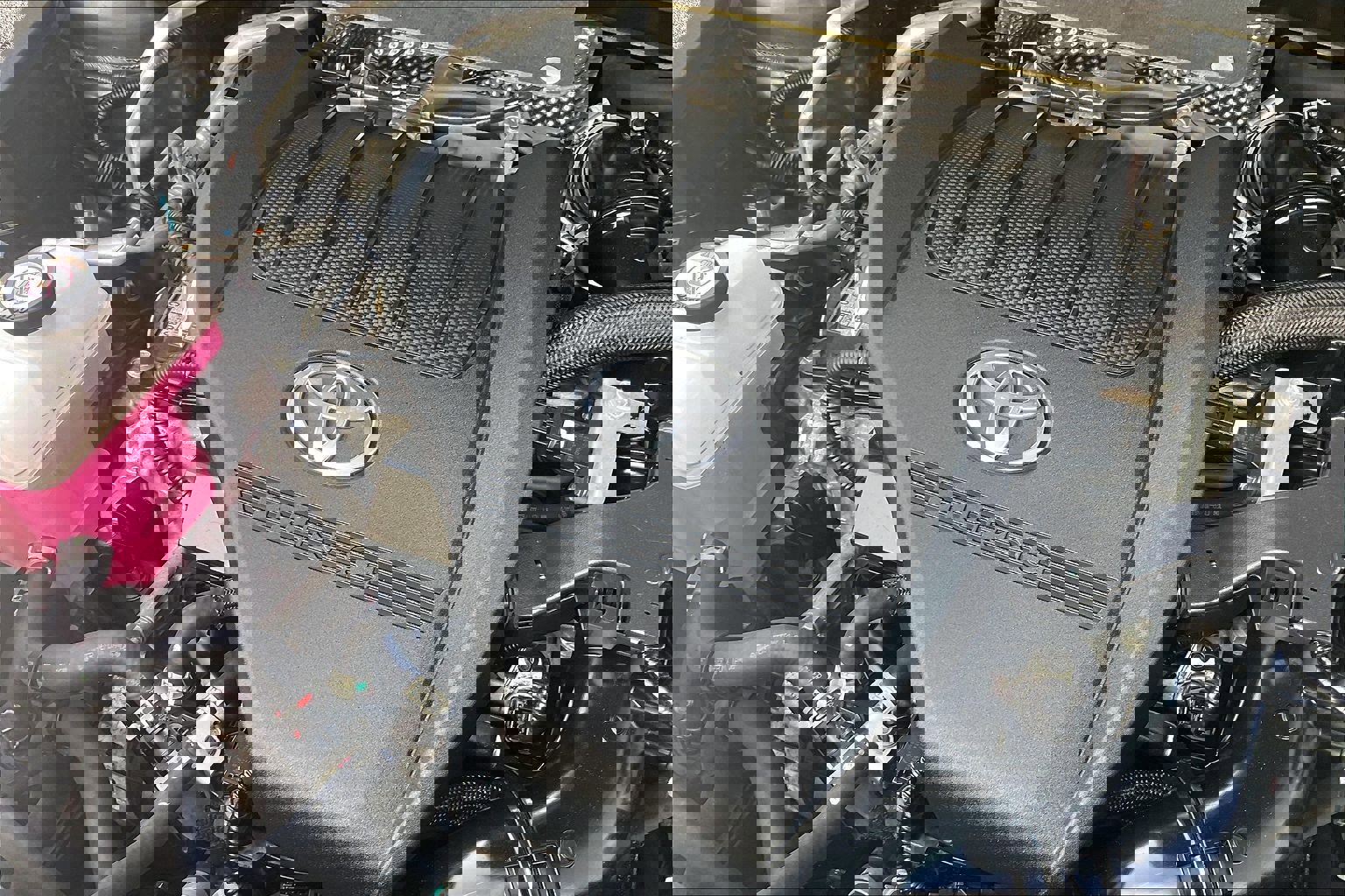 Used 2023 Toyota Highlander XLE FWD image 37