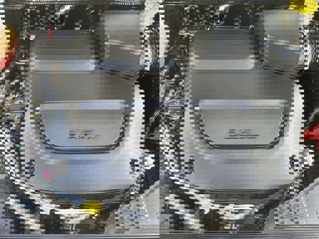 Used 2022 Chrysler Pacifica Limited image 12