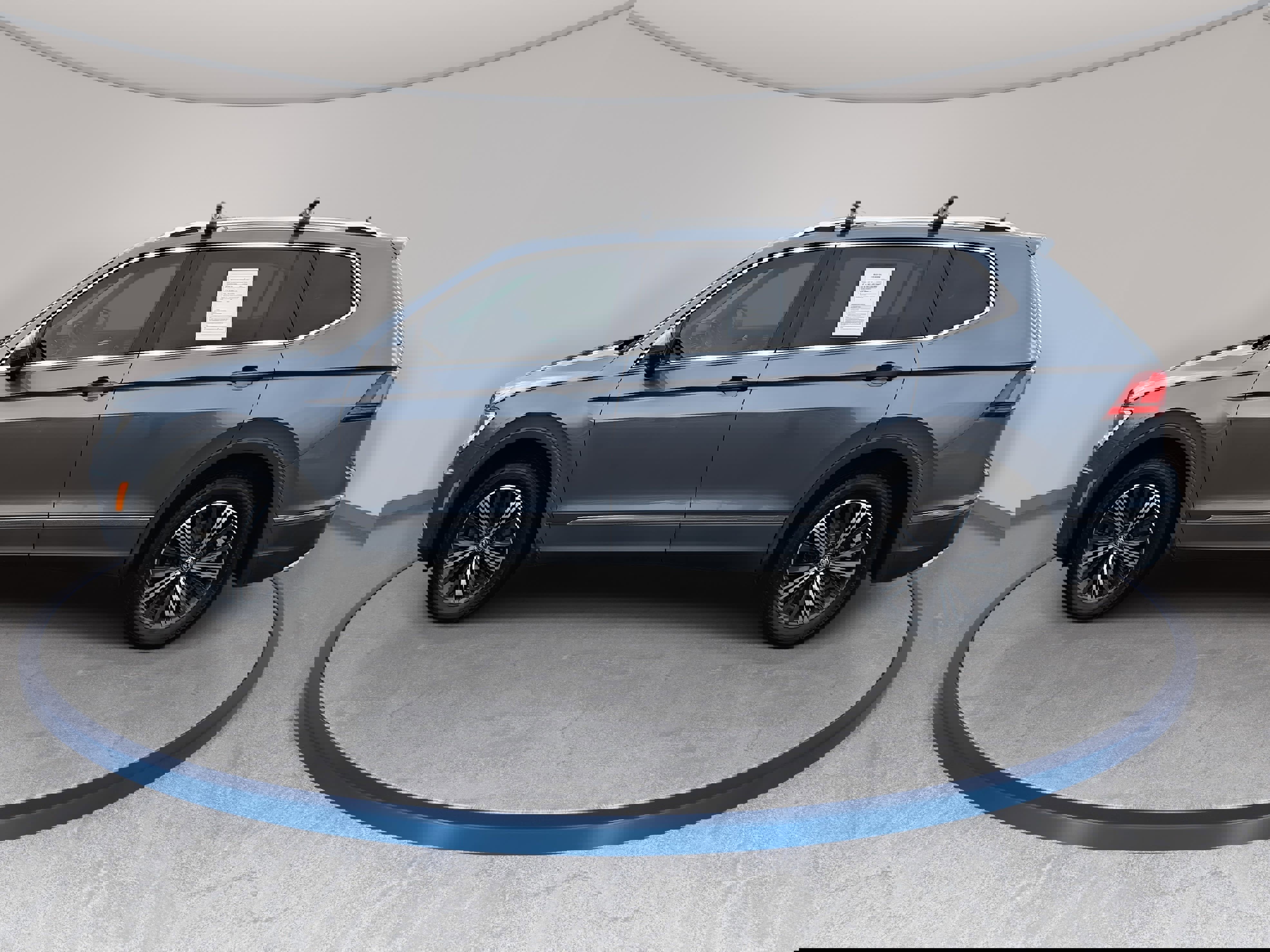 Used 2019 Volkswagen Tiguan SEL image 8