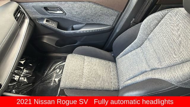 Used 2021 Nissan Rogue SV AWD/4WD image 12