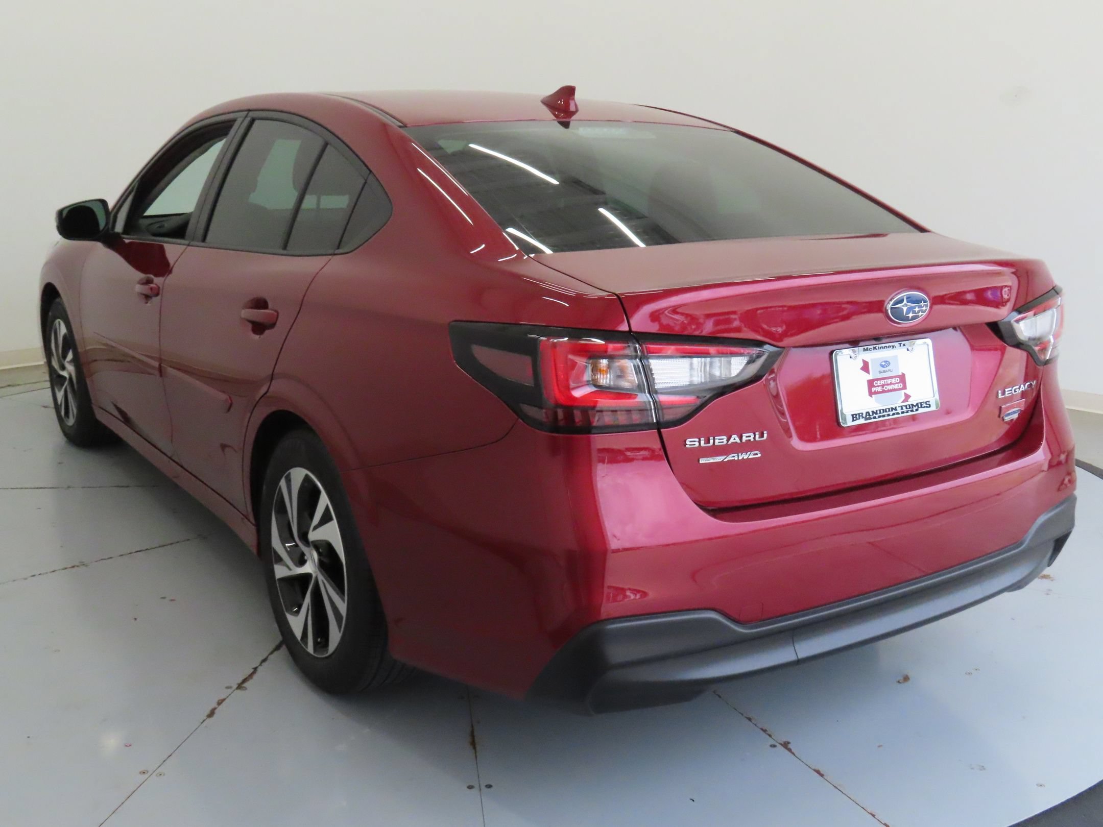Used 2025 Subaru Legacy Premium AWD/4WD image 6