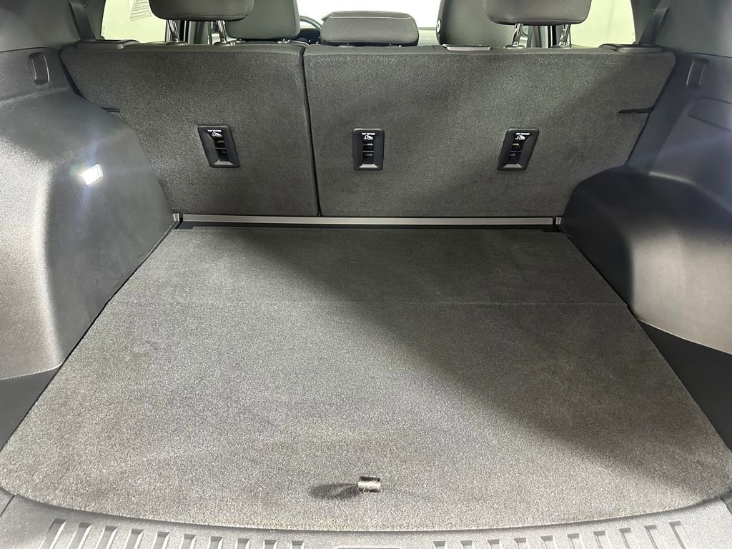 Used 2026 GMC Terrain Elevation image 20