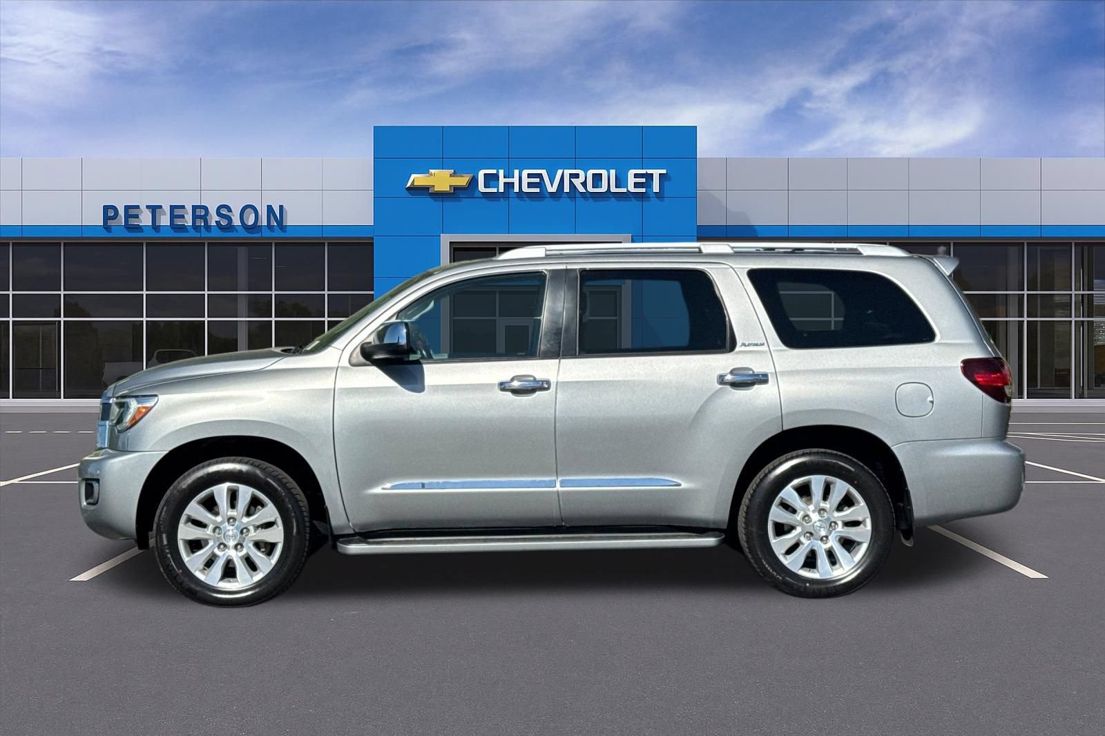 Used 2019 Toyota Sequoia Platinum AWD/4WD image 7