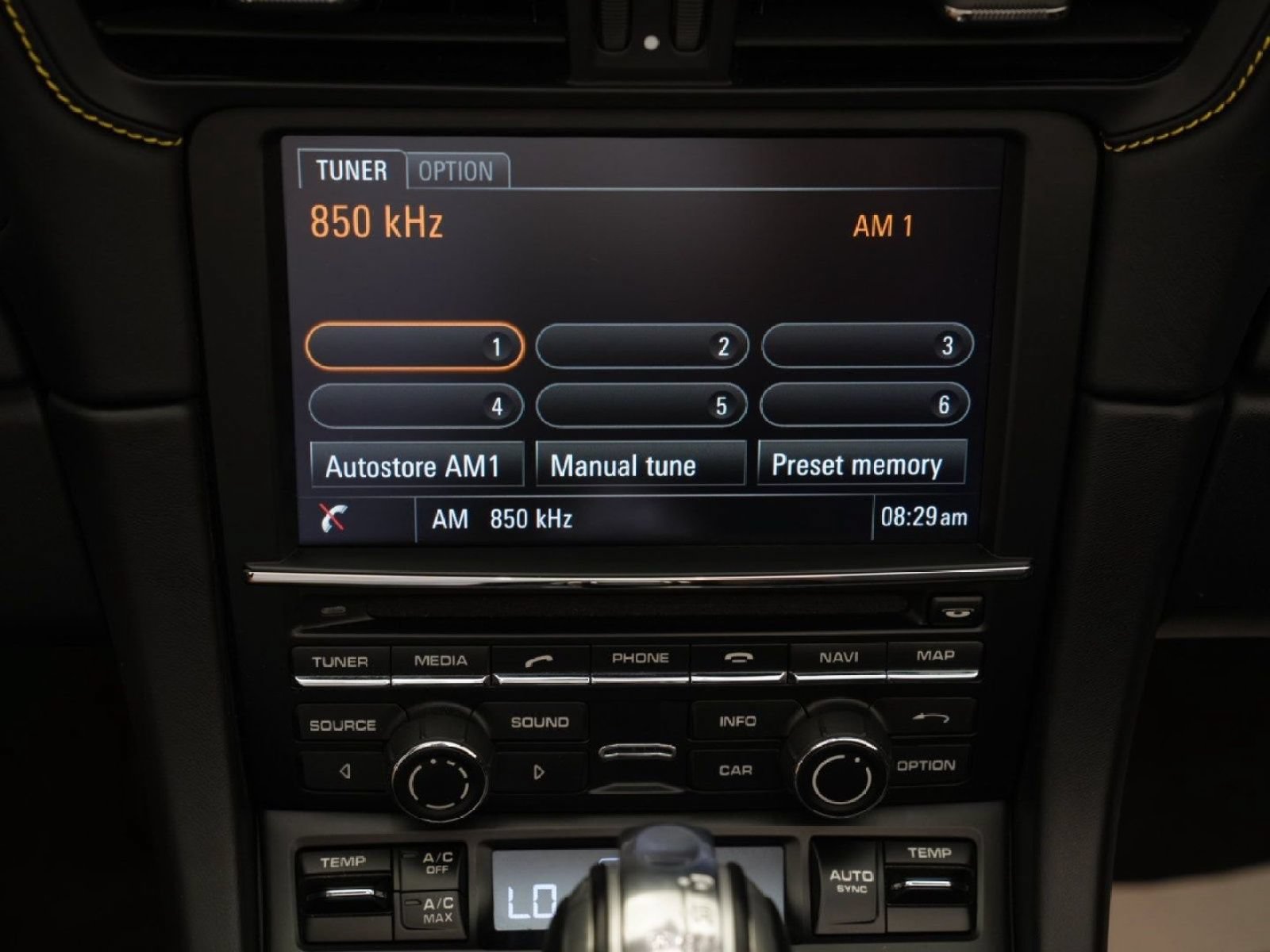 Used 2015 Porsche 911 Targa 4S w/ Burmester Audio Package AWD/4WD image 22