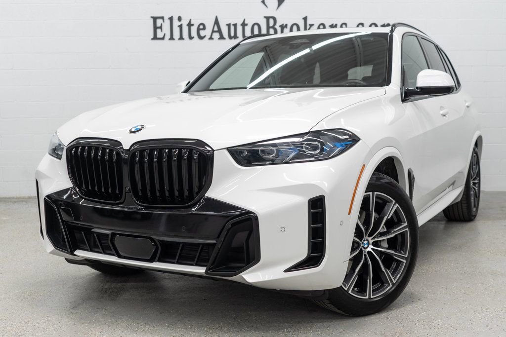 Used 2025 BMW X5 xDrive40i w/ M Sport Package w/ M Sport Package AWD/4WD image 61