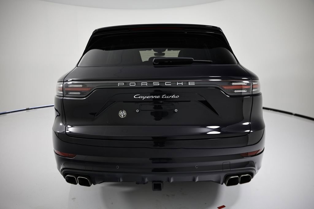 Certified 2022 Porsche Cayenne Turbo image 6