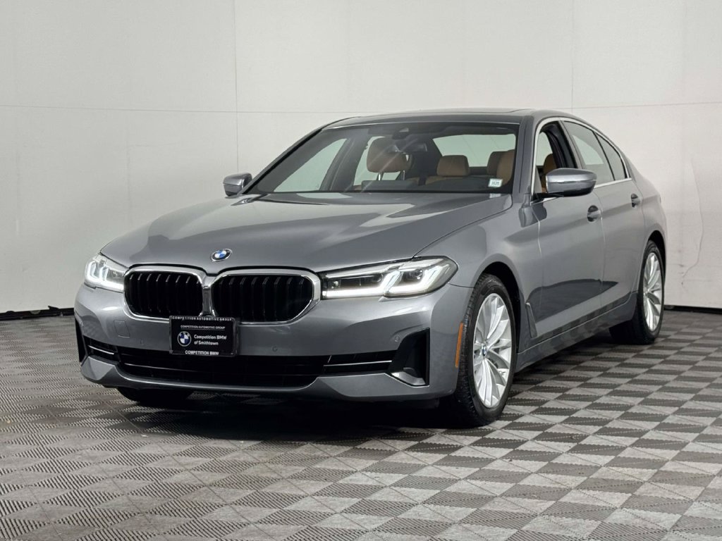Used 2023 BMW 530i xDrive w/ Convenience Package AWD/4WD image 7