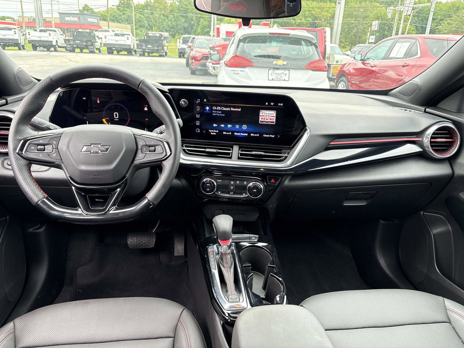 New 2025 Chevrolet Trax RS w/ Sunroof Package image 8