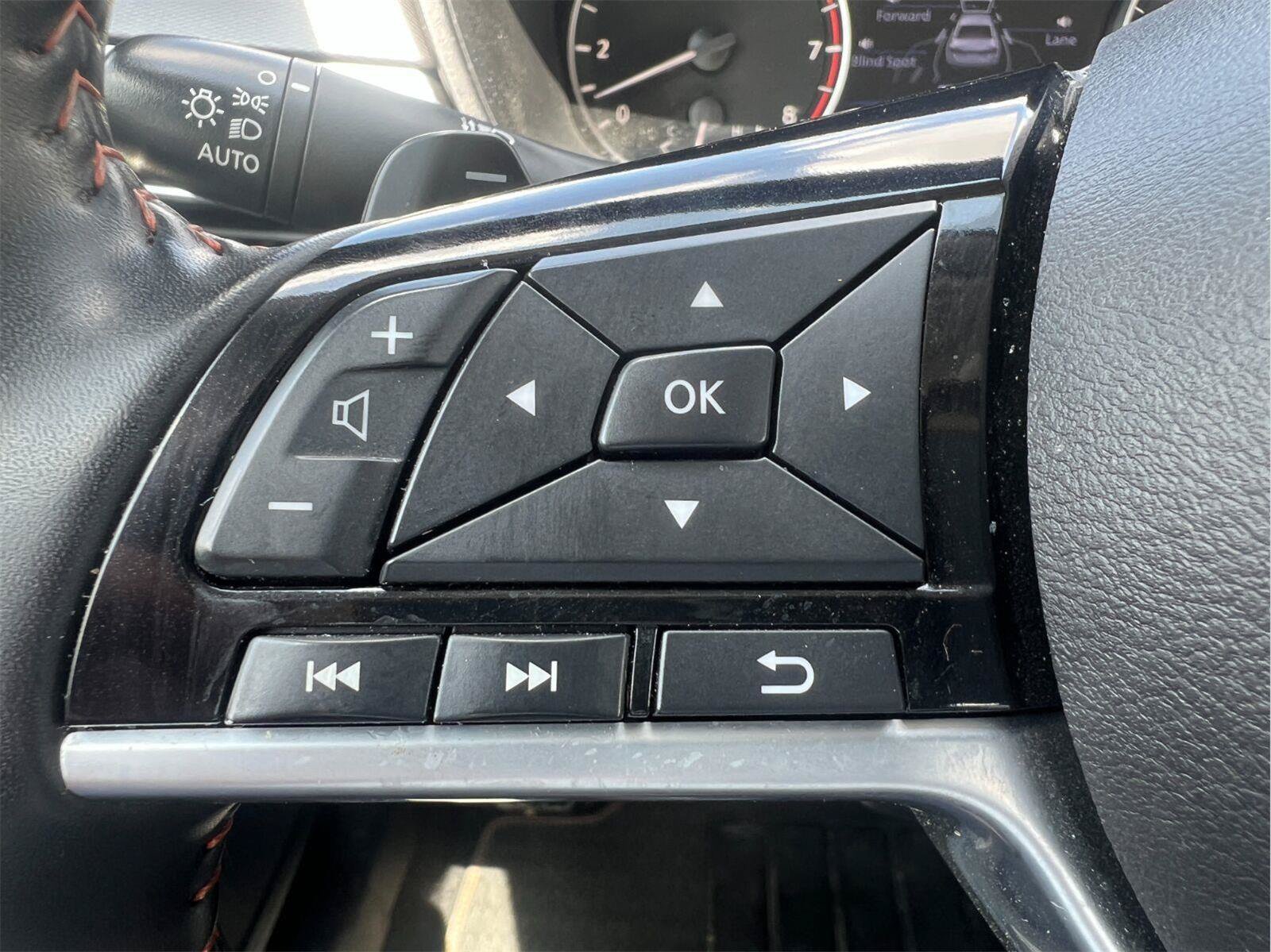 Used 2025 Nissan Altima 2.5 SR FWD image 36