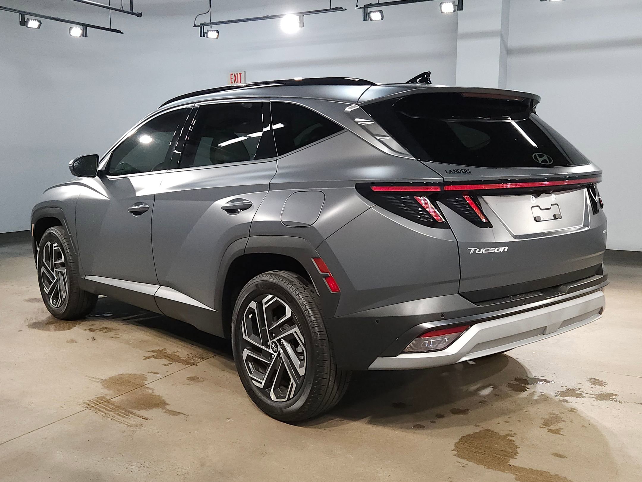 Used 2025 Hyundai Tucson Limited image 5