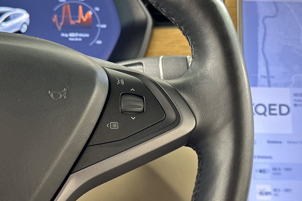 Used 2019 Tesla Model X Long Range image 28