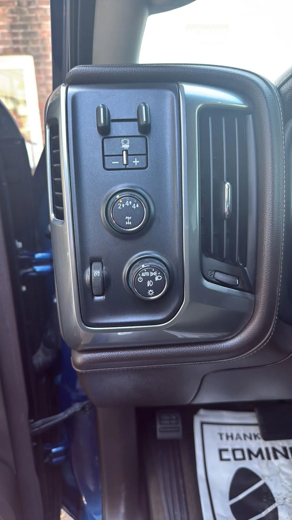 Used 2018 Chevrolet Silverado 2500 LTZ w/ Duramax Plus Package image 11