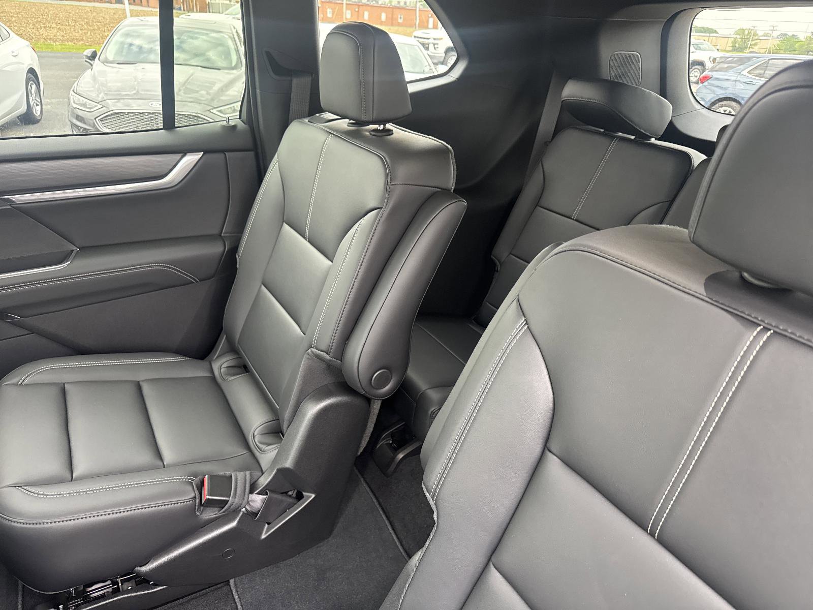 New 2026 GMC Acadia Elevation FWD image 13