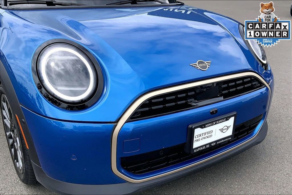 Certified 2025 MINI Cooper 4-Door Hardtop image 30