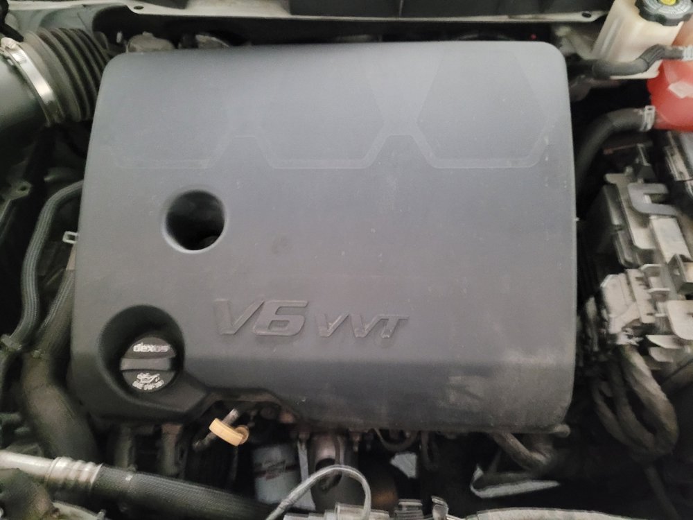 Used 2020 Chevrolet Traverse LS image 30