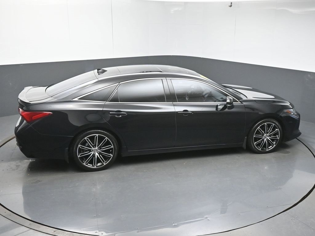 Used 2019 Toyota Avalon Touring w/ Advanced Safety Package image 45