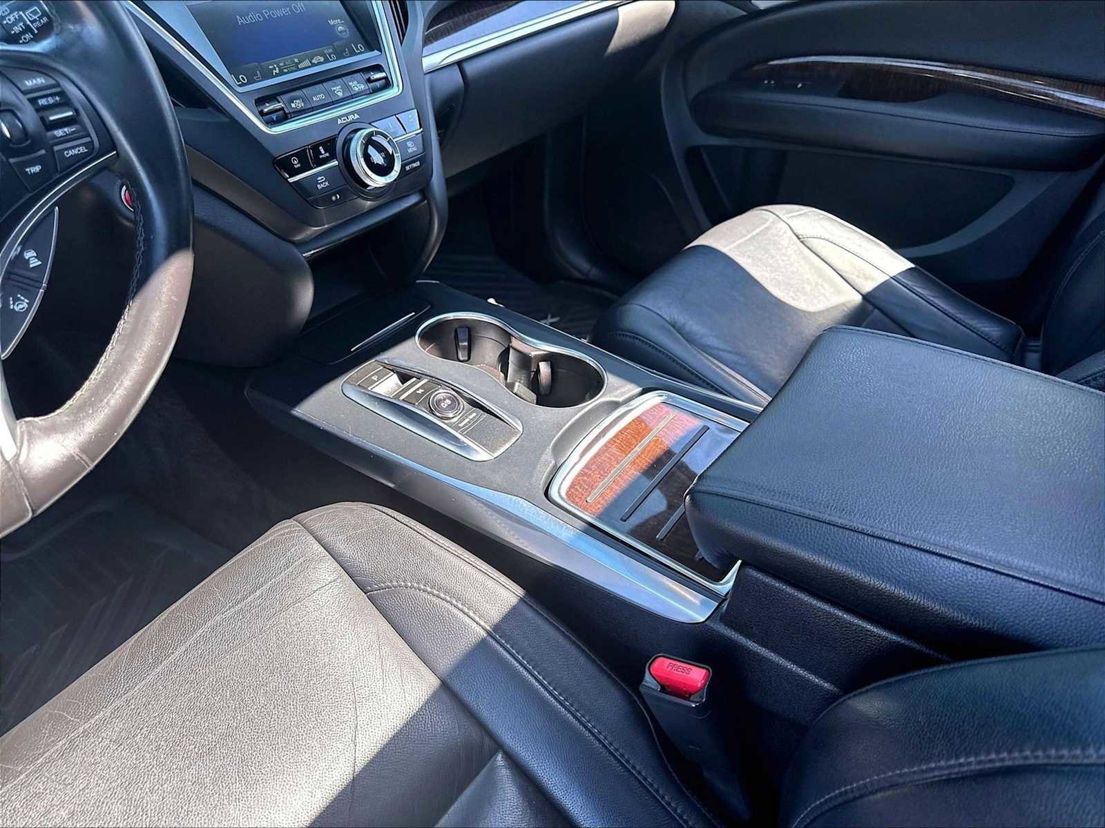 Used 2017 Acura MDX FWD w/ Technology Package image 19