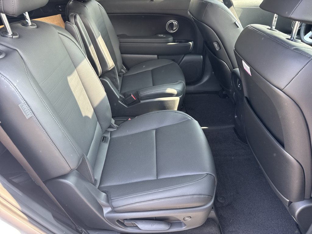 Used 2026 Hyundai Palisade Limited FWD image 15