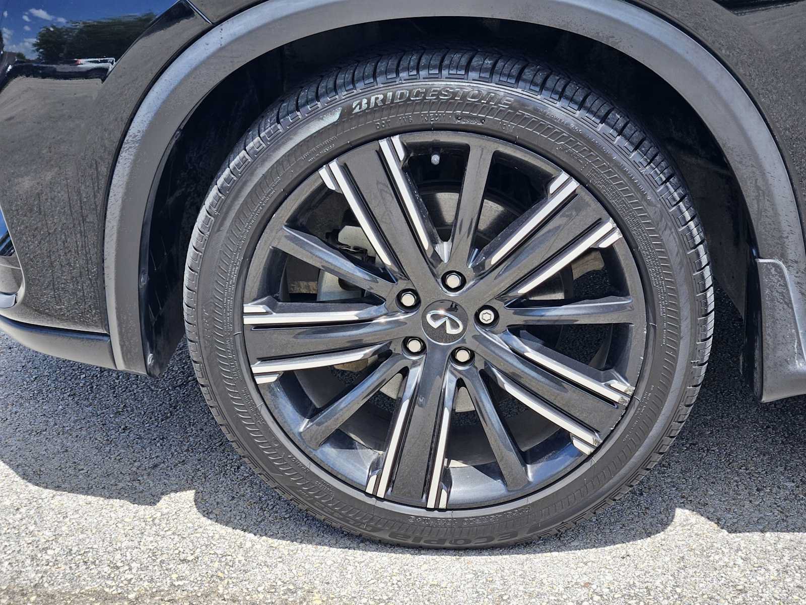 Used 2022 INFINITI QX50 Luxe w/ Appearance Package FWD image 9