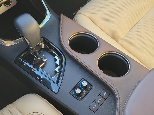 Used 2014 Toyota Avalon Limited FWD image 26