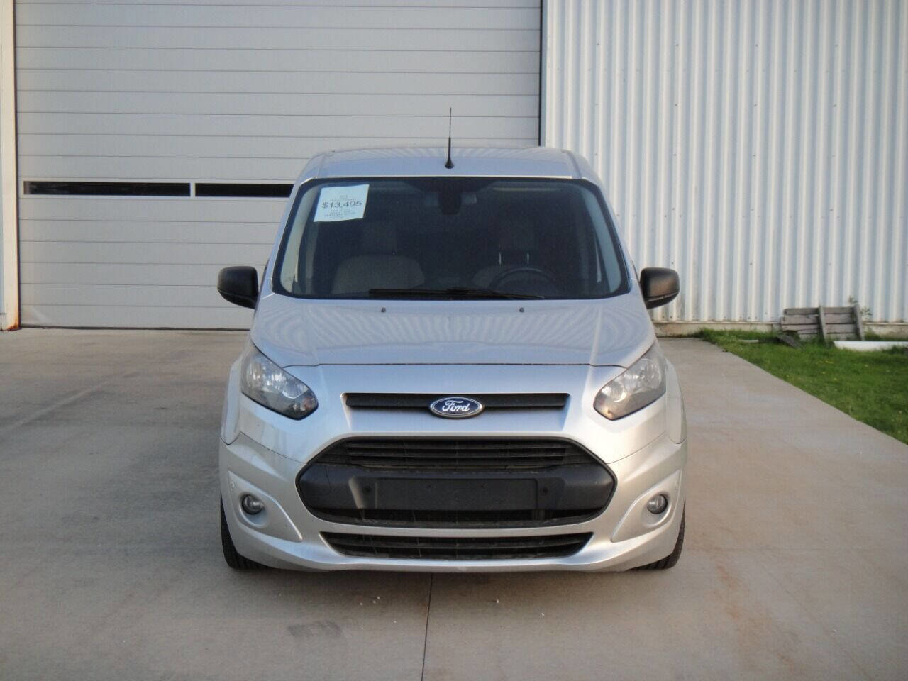 Used 2015 Ford Transit Connect XLT image 3
