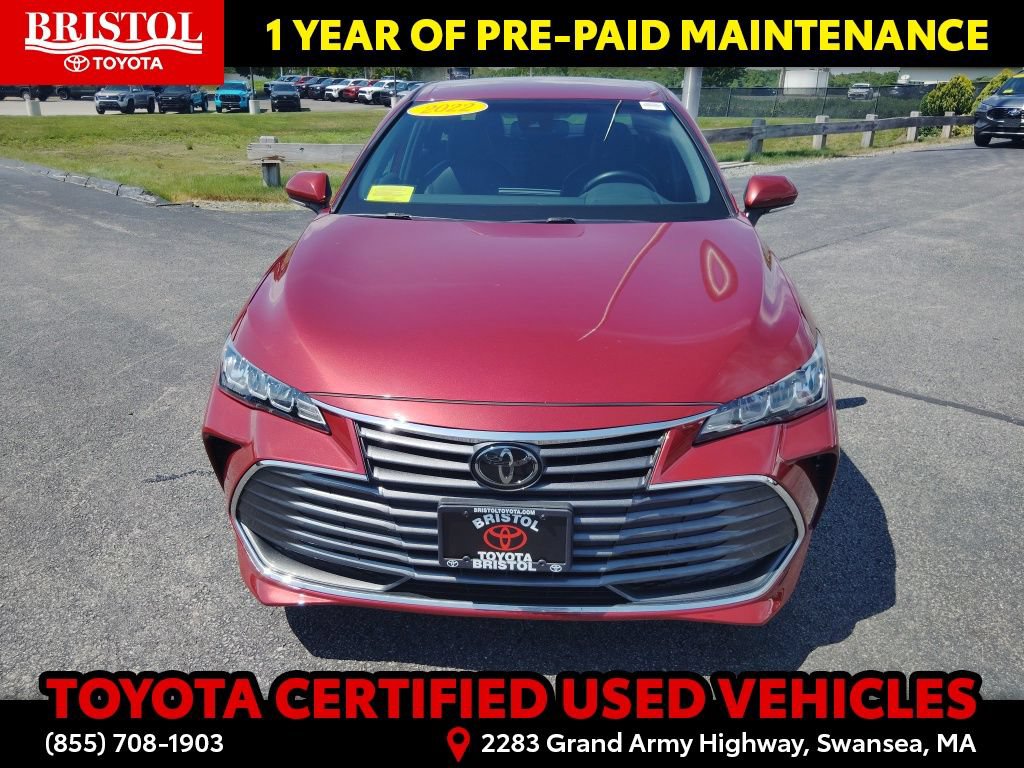 Certified 2022 Toyota Avalon XLE FWD image 2