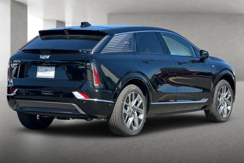 New 2027 Cadillac Optiq Luxury RWD image 3