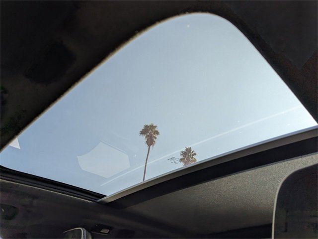 Used 2021 Volvo XC40 P8 Recharge w/ Advanced Package image 15