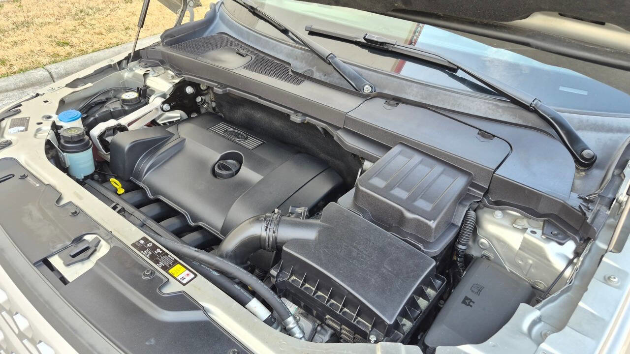 Used 2012 Land Rover LR2 HSE image 62