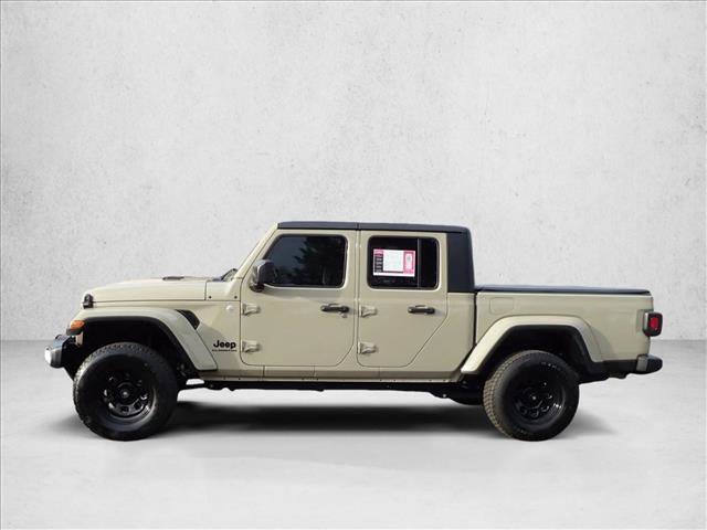 Used 2020 Jeep Gladiator Sport w/ Quick Order Package 24S AWD/4WD video 2