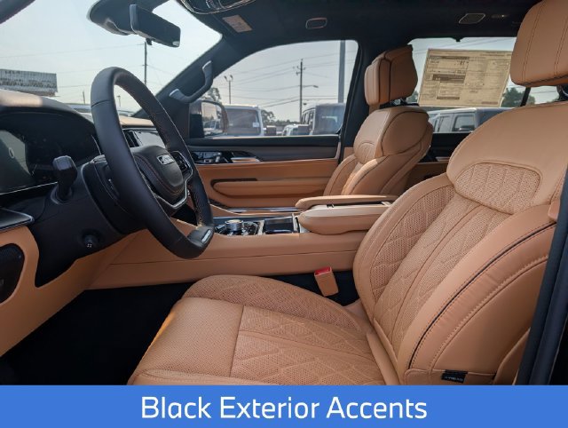 New 2026 Jeep Grand Wagoneer Summit AWD/4WD image 16