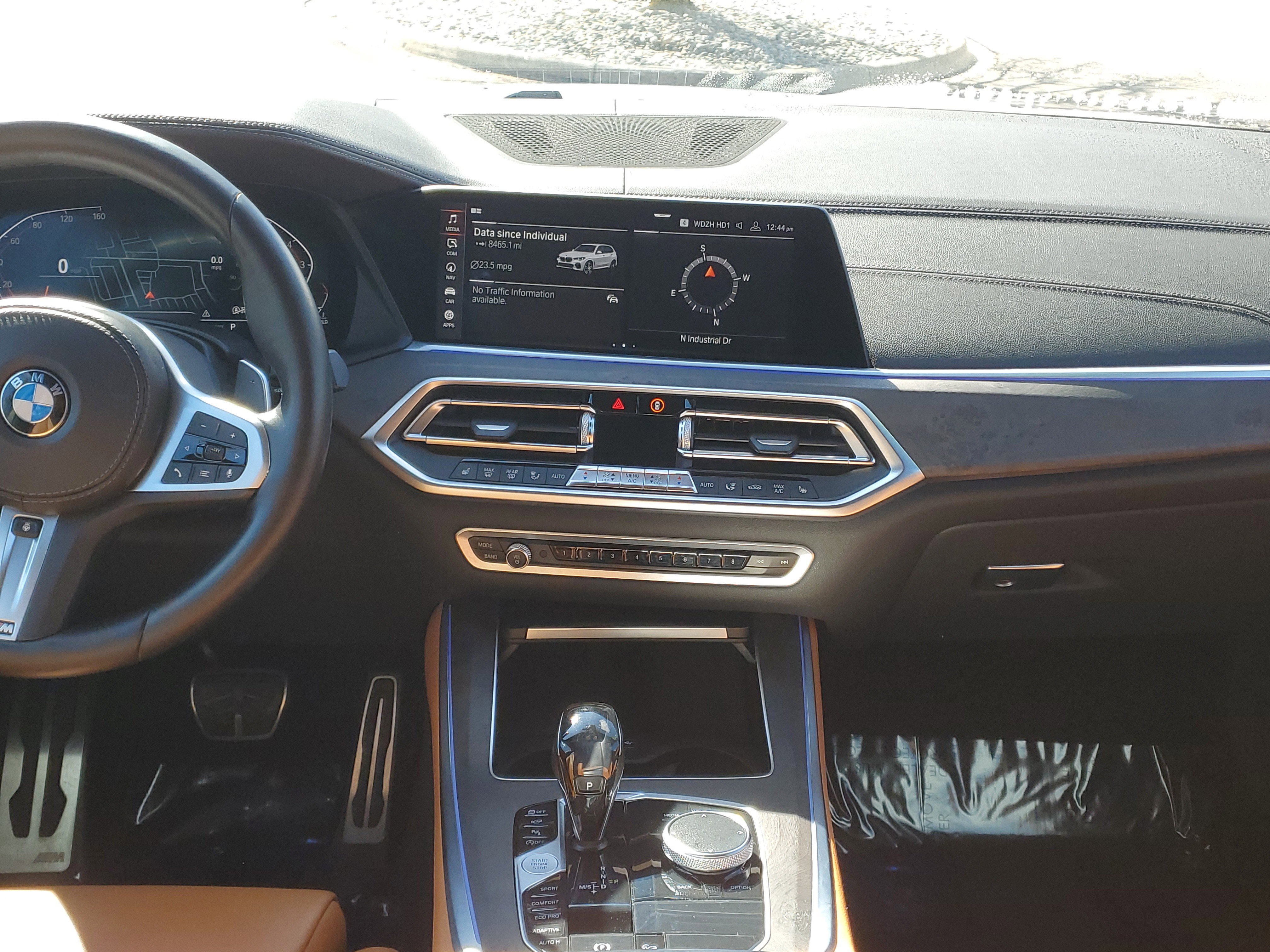 Used 2020 BMW X5 xDrive40i w/ M Sport Package image 22