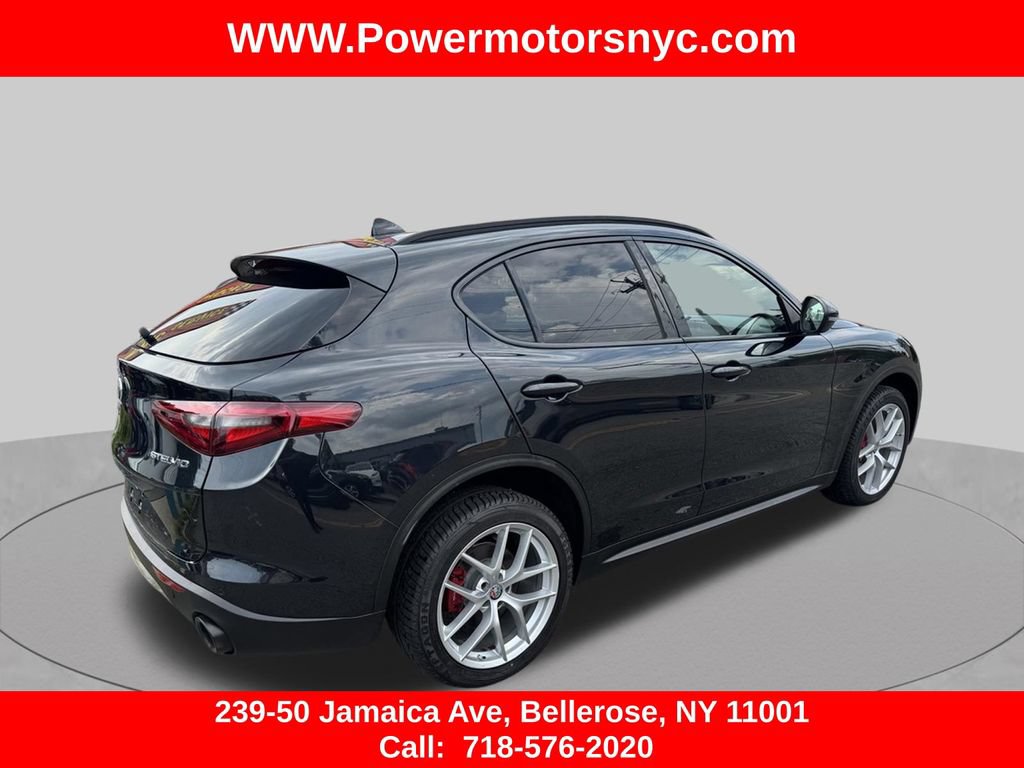 Used 2019 Alfa Romeo Stelvio Ti Sport w/ Quick Order Package 22S Sport AWD/4WD image 7