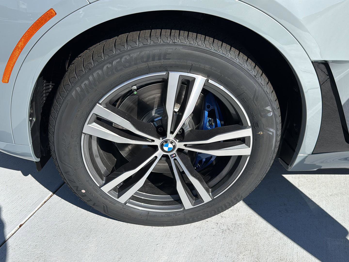 New 2026 BMW X7 xDrive40i w/ Executive Package image 31