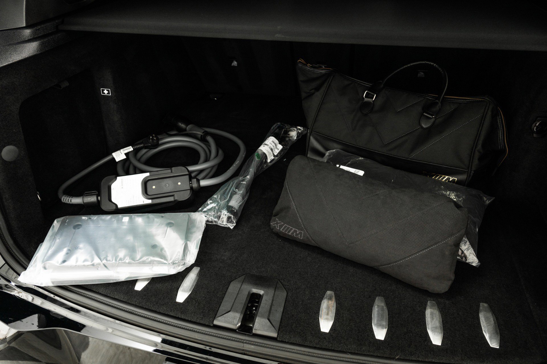 Used 2025 BMW XM Label Red image 40