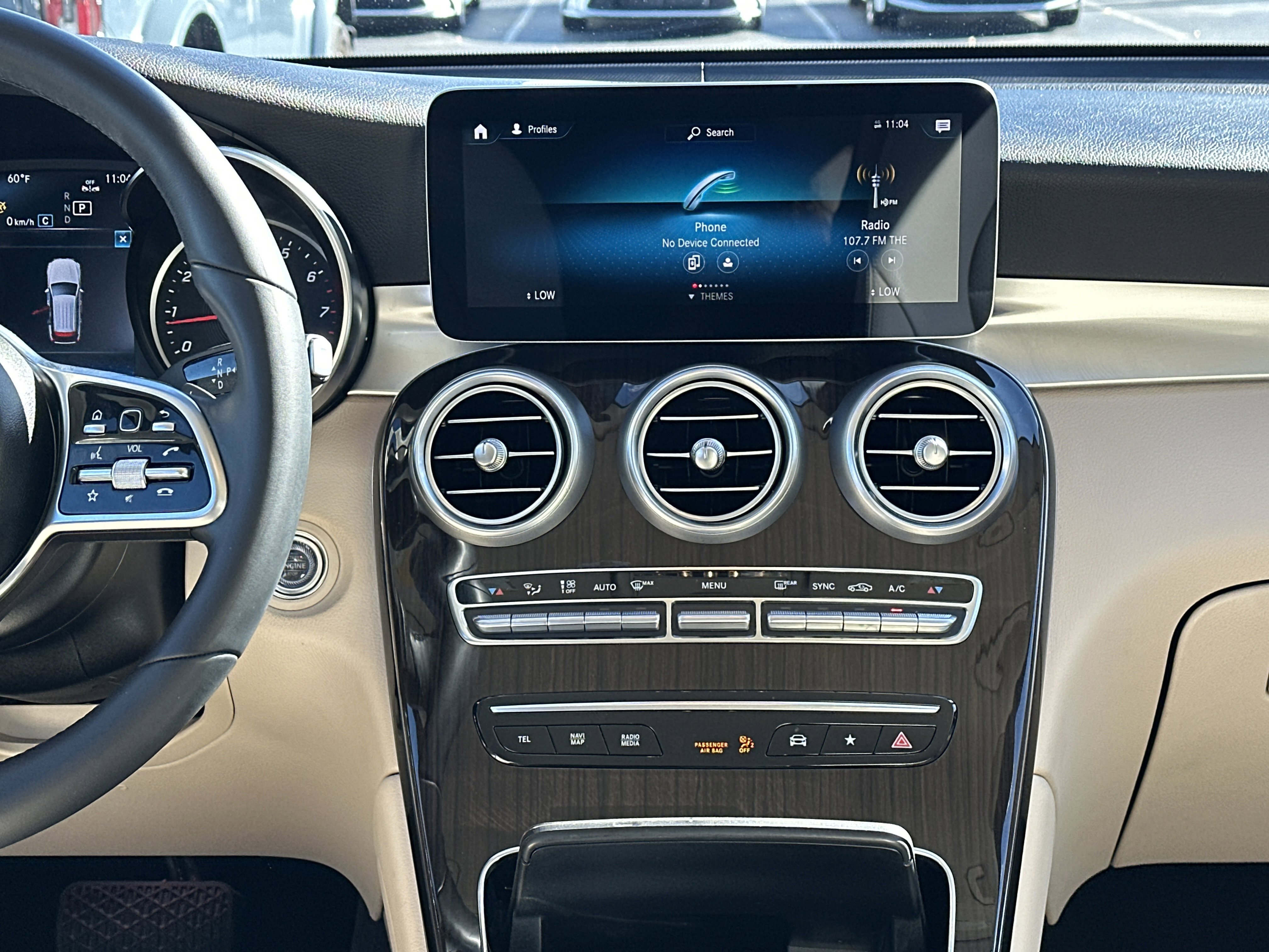 Used 2022 Mercedes-Benz GLC 300 image 29