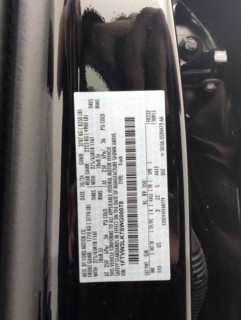 Used 2025 Ford F150 Lightning XLT image 45