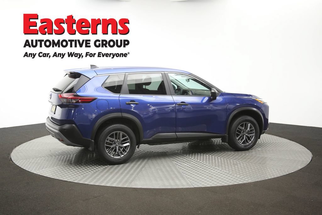 Used 2023 Nissan Rogue S AWD/4WD image 43