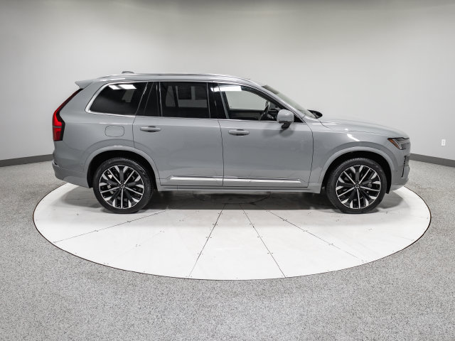Used 2026 Volvo XC90 B6 Plus AWD/4WD image 9