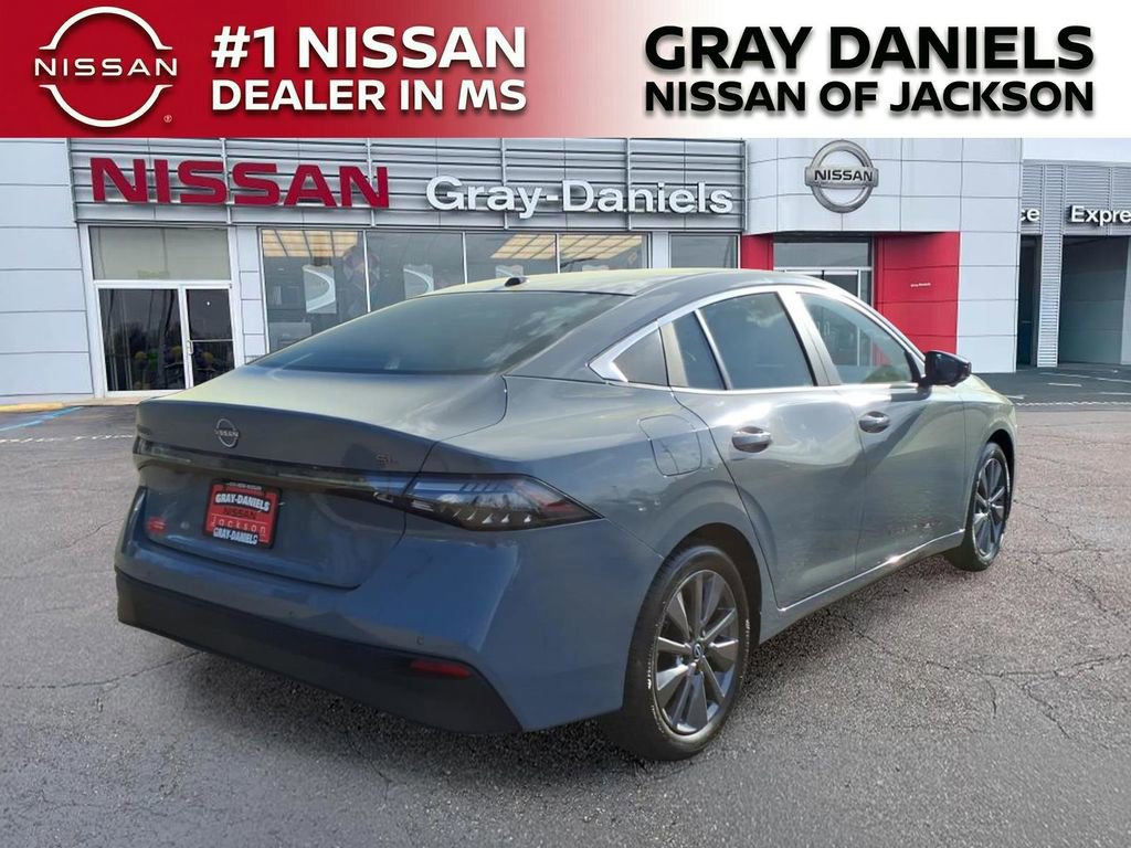 New 2026 Nissan Sentra SL w/ Floor Mat Package FWD image 7