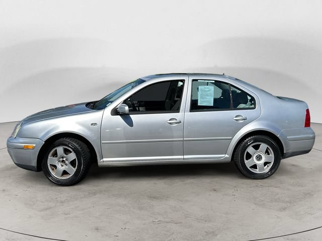 Used 2002 Volkswagen Jetta GLS FWD image 2