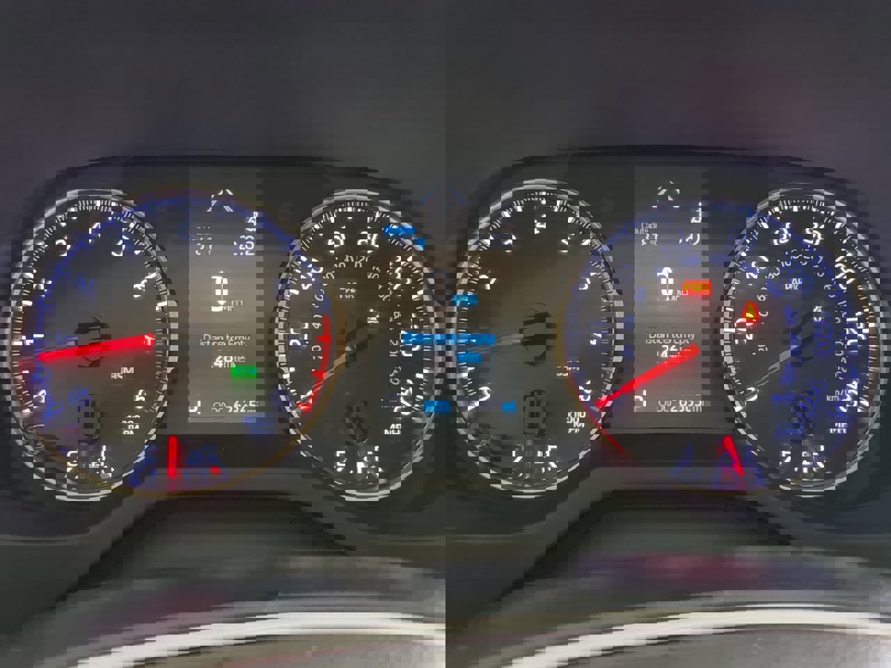 Used 2020 Toyota RAV4 XLE Premium image 27