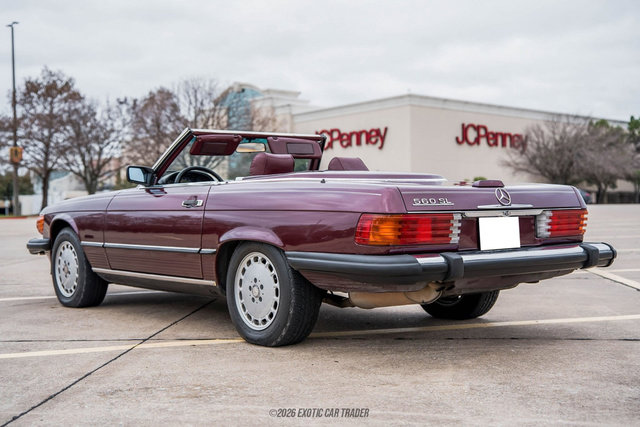Used 1988 Mercedes-Benz 560 SL image 6